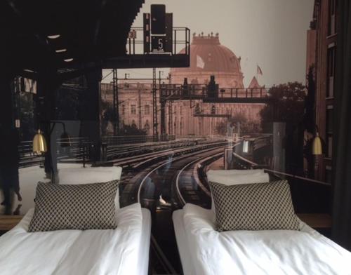 Hotel Livin Station