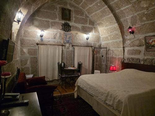 Cappadocia Antique Gelveri Cave Hotel