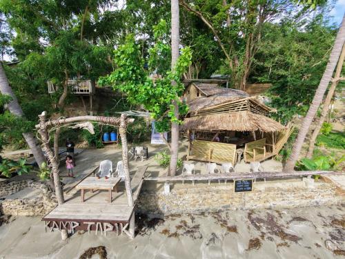 Tapik Beach Park Guest House