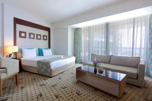 Baia Lara Hotel