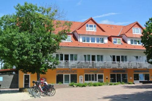 Bernsteinsee Hotel & Ferien