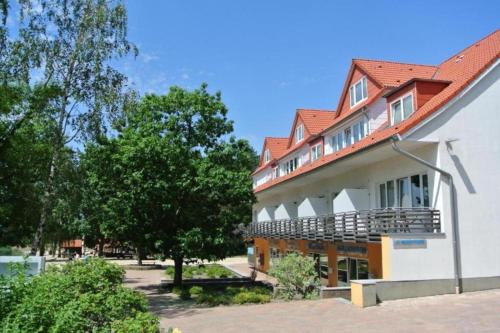 Bernsteinsee Hotel & Ferien