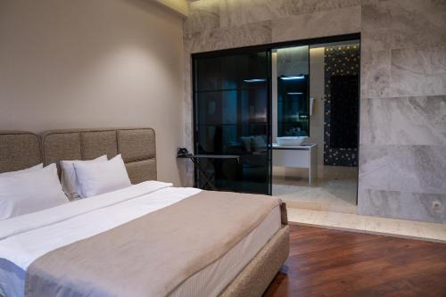 Fortune Palace Hotel