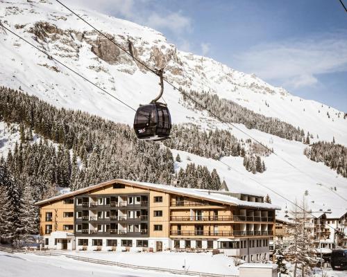 VALARA Alpine Art Hotel