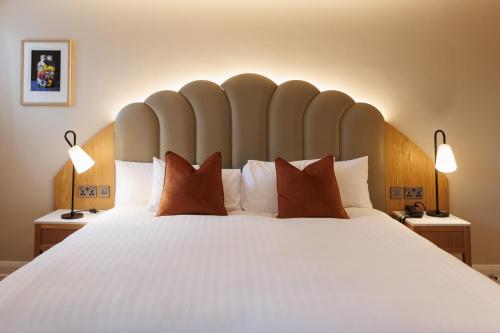 Malone Lodge Hotel & Apartments