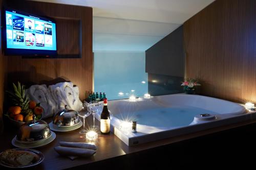 The Building Hotel
