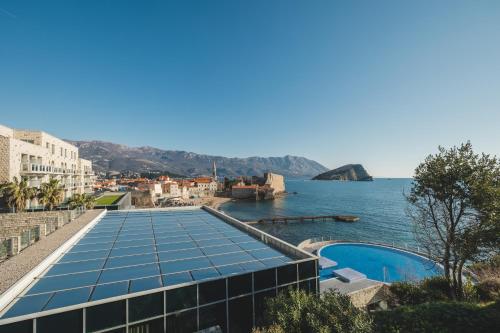 Avala Resort & Villas