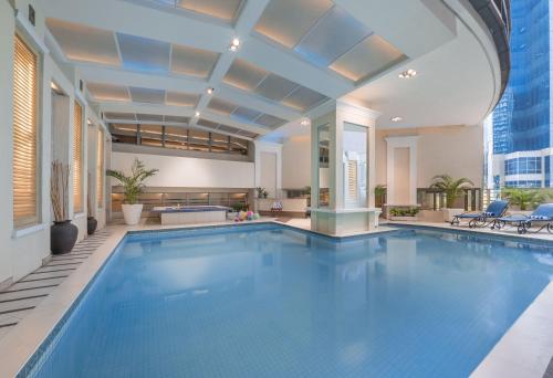 Discovery Suites