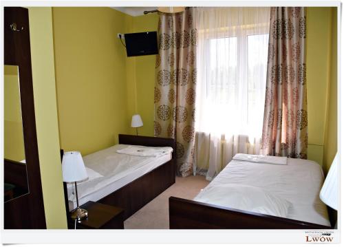 Hotel I Restauracja Lwów