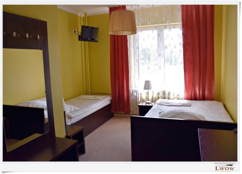 Hotel I Restauracja Lwów