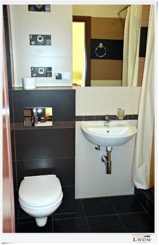 Hotel I Restauracja Lwów