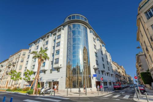 Hôtel Goldstar Resort & Suites