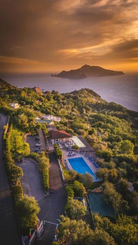 Gocce Di Capri Hotel & Serviced Residence