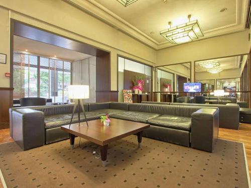 Mercure Paris Velizy Hotel