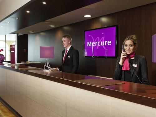 Mercure Paris Velizy Hotel