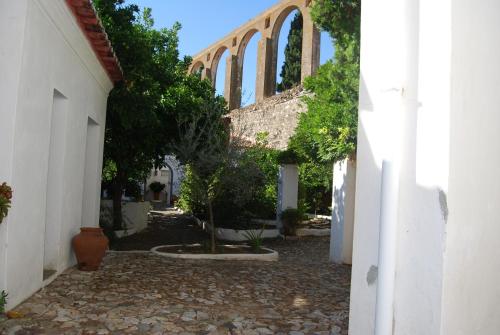 Casa da Muralha
