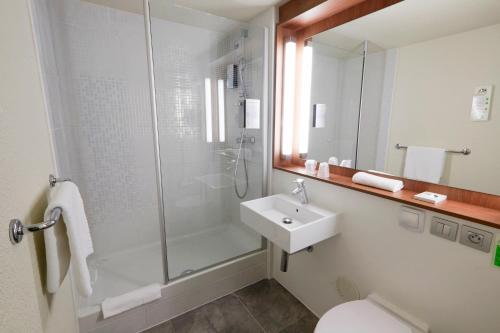 Campanile Villejust - ZA Courtabœuf