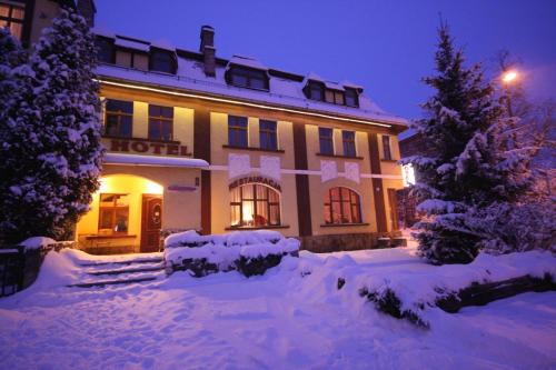 Karkonosze Hotel