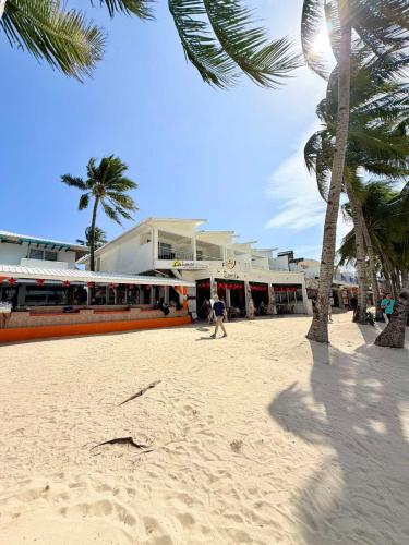 Calypso Beach & Dive Resort