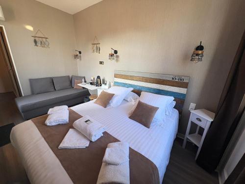 Logis Hotel Le Relais Guillaume de Normandy