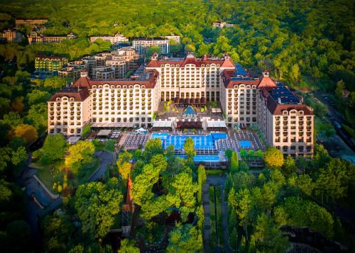 Meliá Grand Hermitage