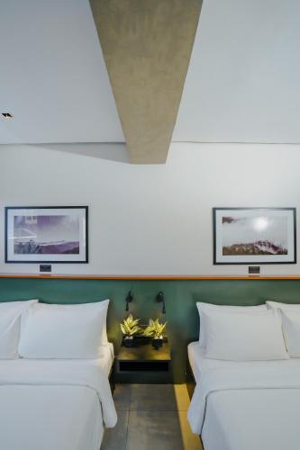 Venus Parkview Hotel