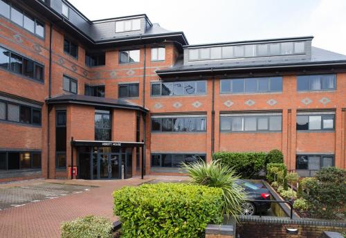 Abbott House by Flying Butler