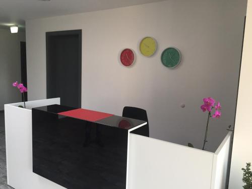 Sunny's Hotel & Residence