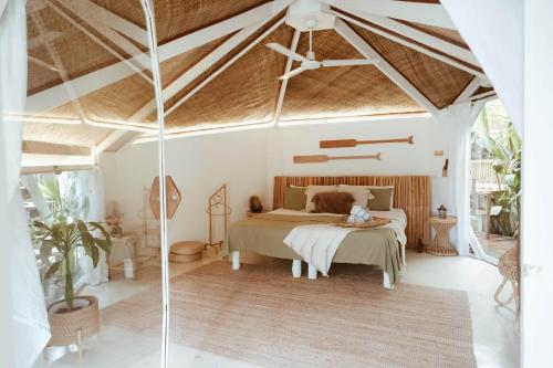 Punta Punta Surf Retreat