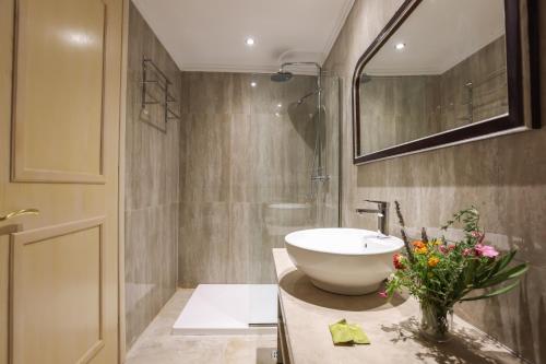 Paleokastritsa Palace Resort & Spa