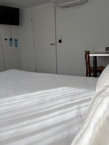 Kyriad Direct Marseille Est La Valentine