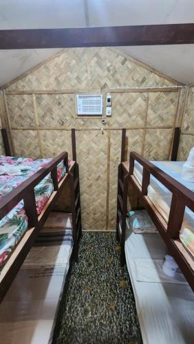 Screaming Gecko Hostel Air-Con