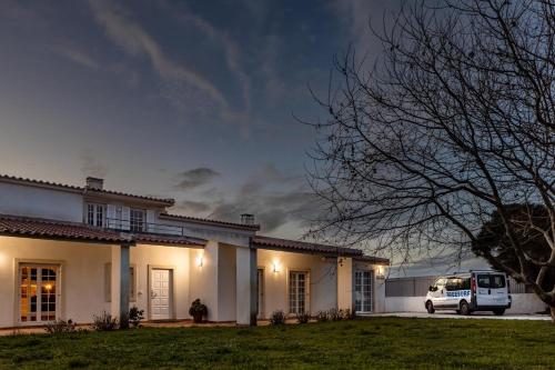 Freesurf Camp & Hostel