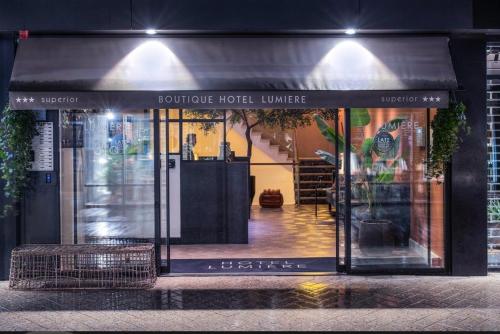 Boutique Lumiere