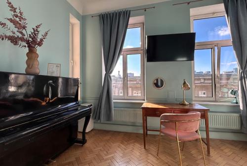 4th Floor Bed and Breakfast