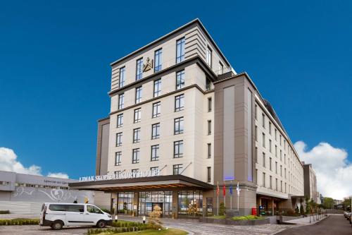 Limak Skopje Luxury Hotel