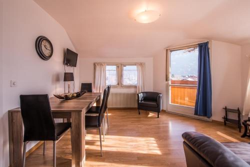 Chalet Cecile-Hotel Tell