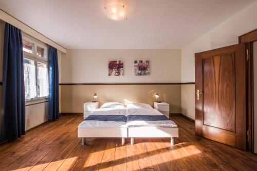 Chalet Cecile-Hotel Tell