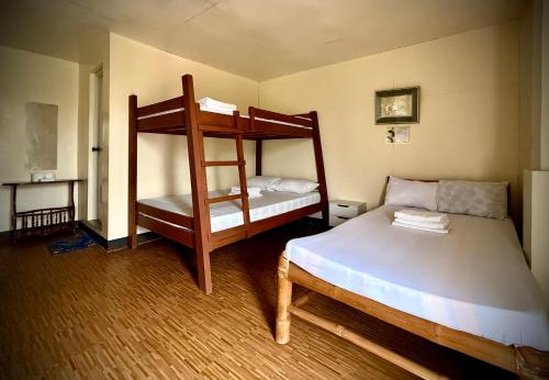 Old Parola Seaside Cottages