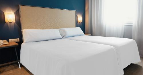 Apartamentos Vértice Sevilla Aljarafe