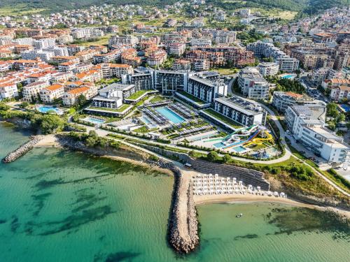 Voya Beach Resort