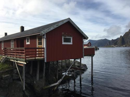 Buodden Rorbuer - Fisherman Cabins