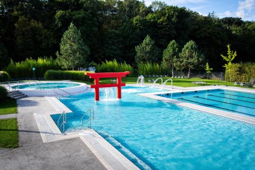 Linsberg Asia Hotel & Spa