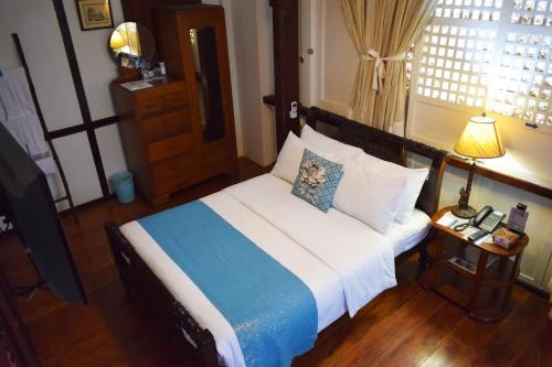 Paradores Del Castillo