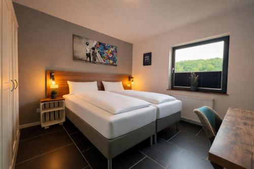 JUNIPRO Apartments & Rooms