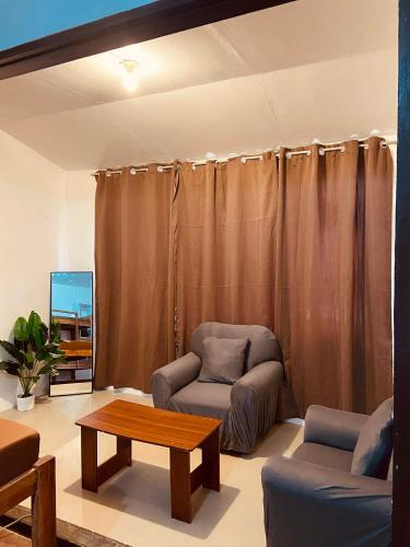 Flo Bed and Breakfast