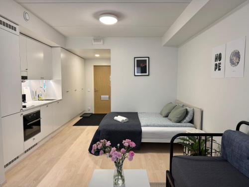 Easy Stay Rooms & Apartments near Airport