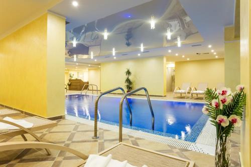 Rena Hotel