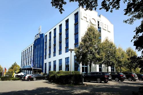 Transmar Travel Hotel