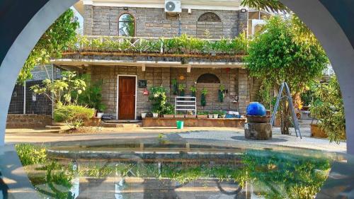 Sunbloom Beachfront Hotel And Restaurant